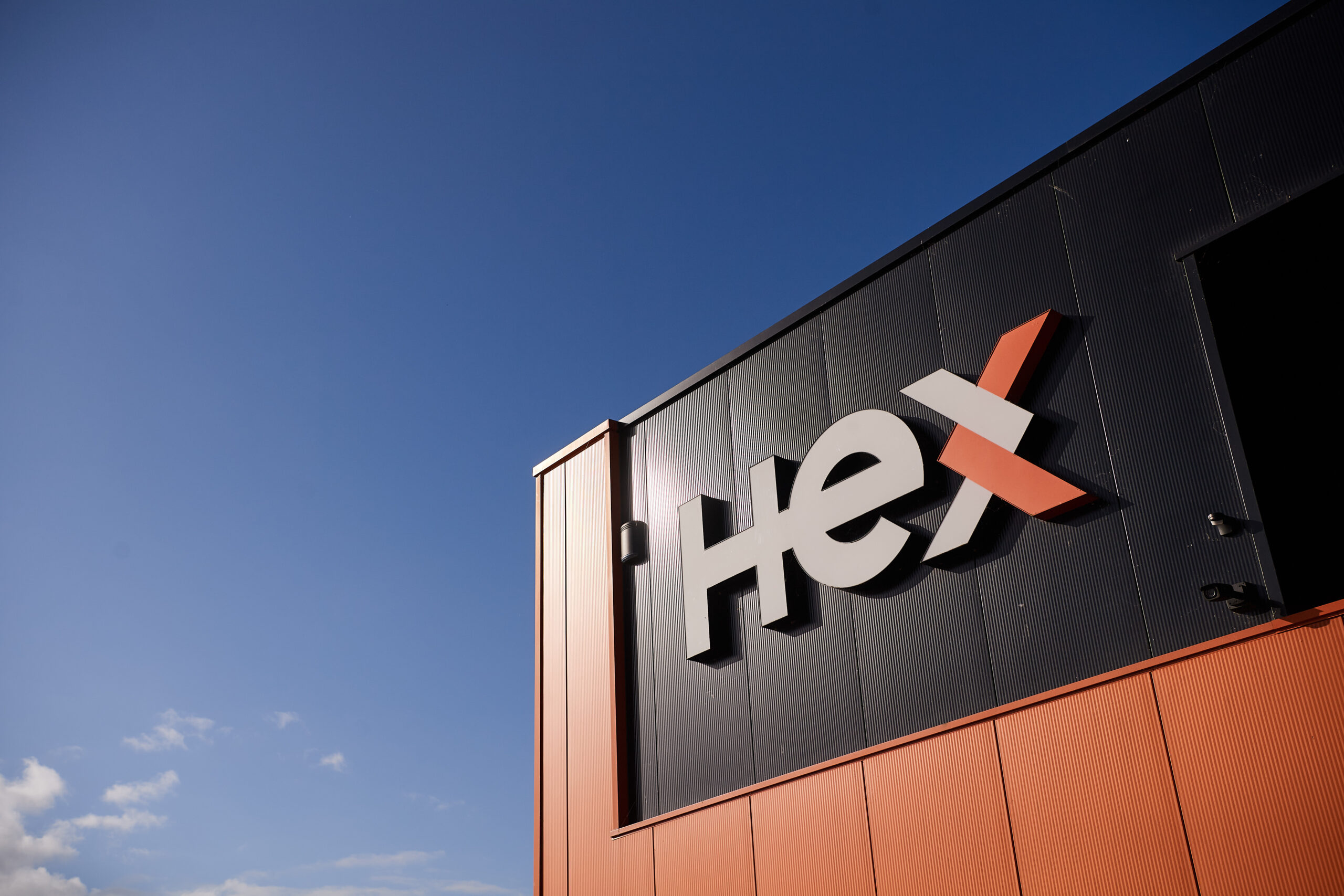HeX, solution globale